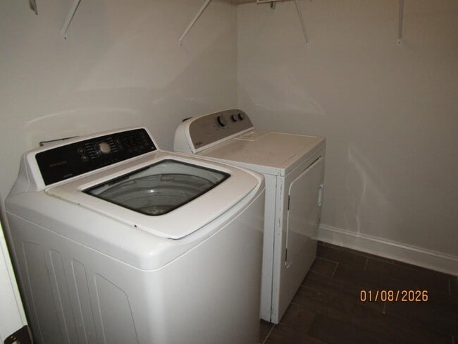 Building Photo - 1003 Oak Marsh Ln