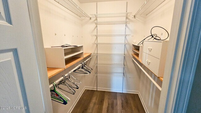 Building Photo - 51 Farrah Dr