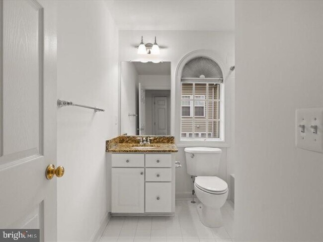 Building Photo - 7980 Vigne Ct