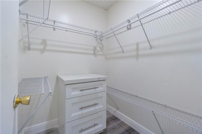 Building Photo - 2430 SW 81st Ave