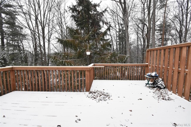 Building Photo - 22 Winslow Pl