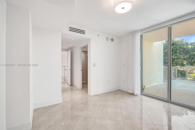 Building Photo - 7928 East Dr