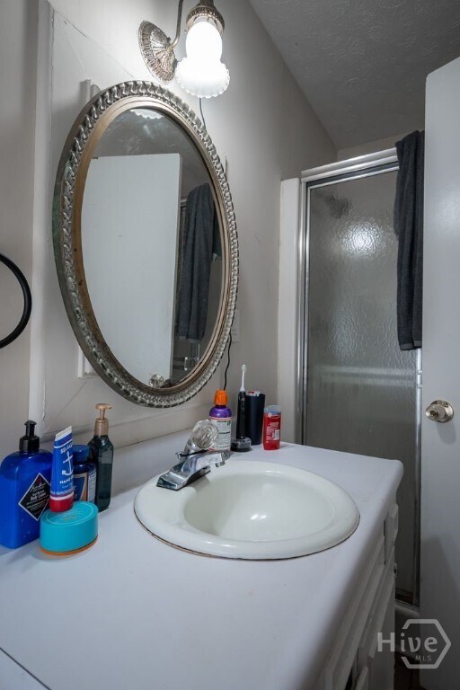 Building Photo - 187 Woodstone Dr