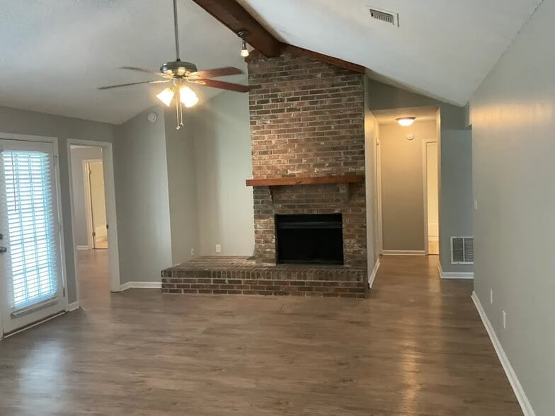 Building Photo - 4431 Thicket Ridge Ct