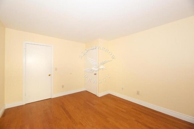 Building Photo - 3 bedroom in NEW YORK NY 10029