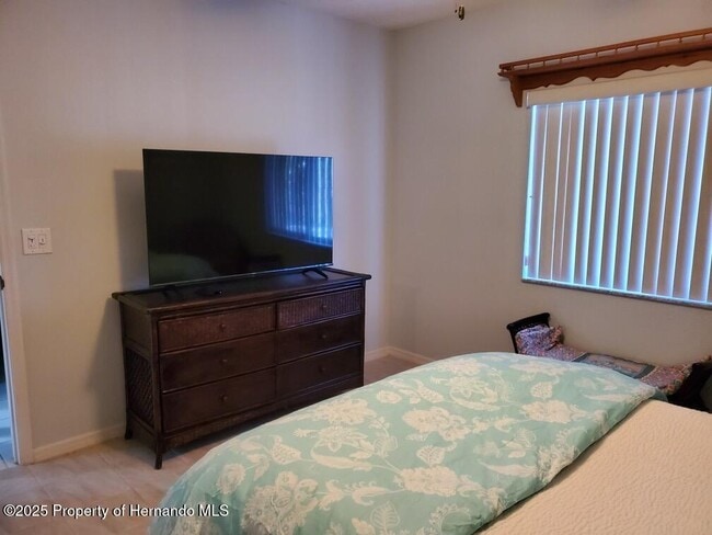 Building Photo - 6630 River Run Blvd