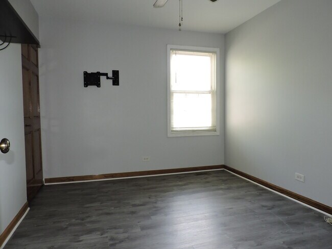 Building Photo - 1334 Gloucester Cir
