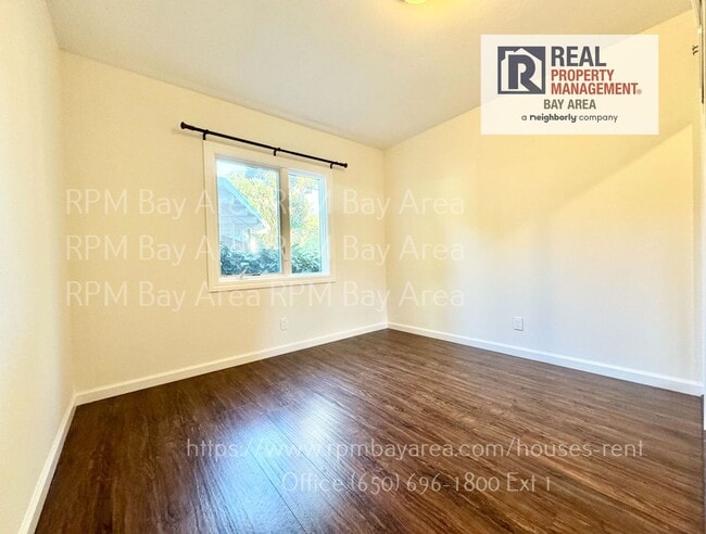 Building Photo - Bright 4-Bedroom, 2-Bath Single-Level Home with Bonus Room – Palo Alto
