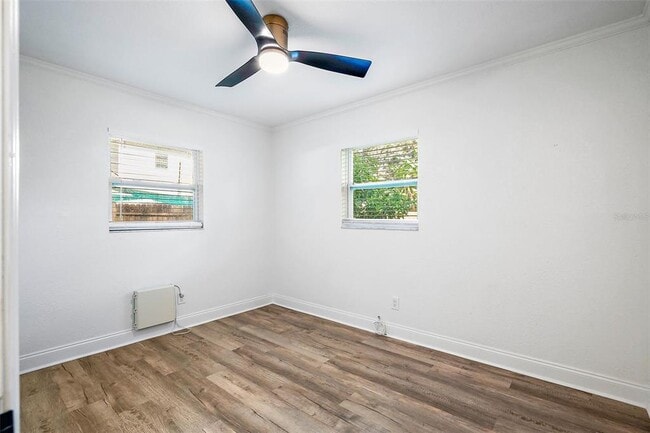 Building Photo - 779 12th Ave N