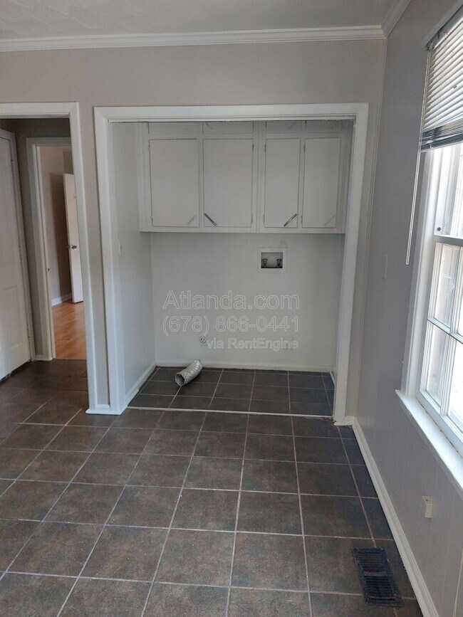 Building Photo - 4201 Chamblee Tucker Rd