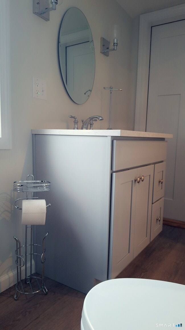 Building Photo - 78 West Ave