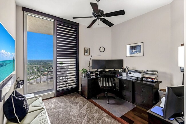 Building Photo - Stunning High-Rise Condo with Gulf Views –...