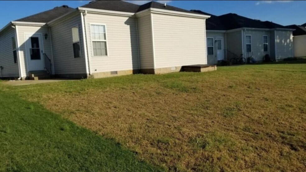 Building Photo - 325 Pirates Cove Ln