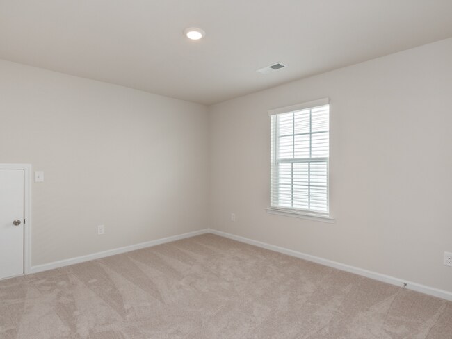 Building Photo - 6513 Gopher Rd