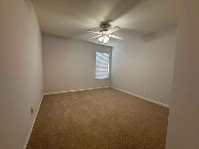 Building Photo - 4BR/2.5 BA Home in Monroe