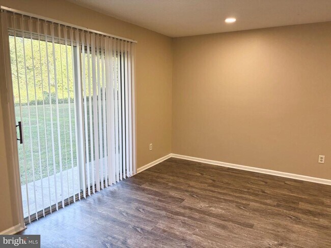 Building Photo - 221 Highland Blvd