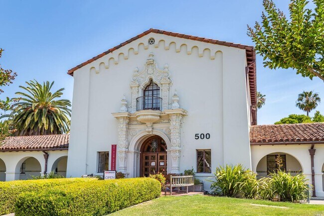 Building Photo - 41 Presidio Dr
