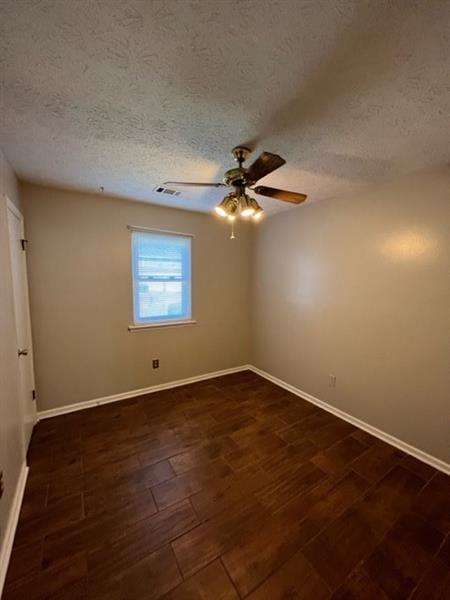 Building Photo - 1136 Samuel Dr