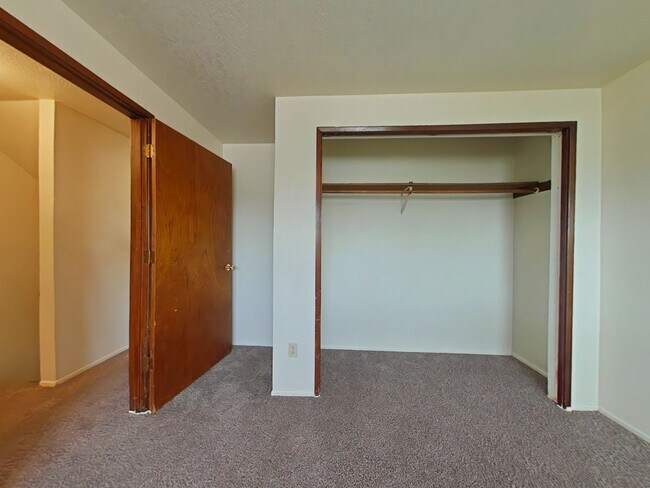 Building Photo - SPRING SPECIAL ~ $1110 OFF FIRST MONTH RENT