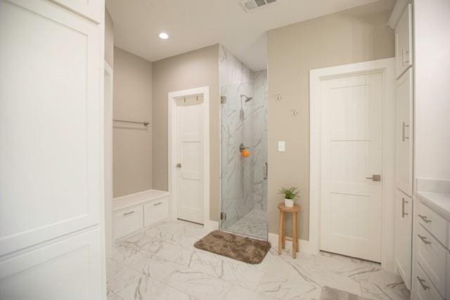 Building Photo - 176 Lakeview Cir