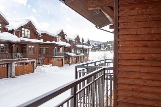 Building Photo - Immaculate Spanish Peaks Condo with Hot Tub & Pool Access