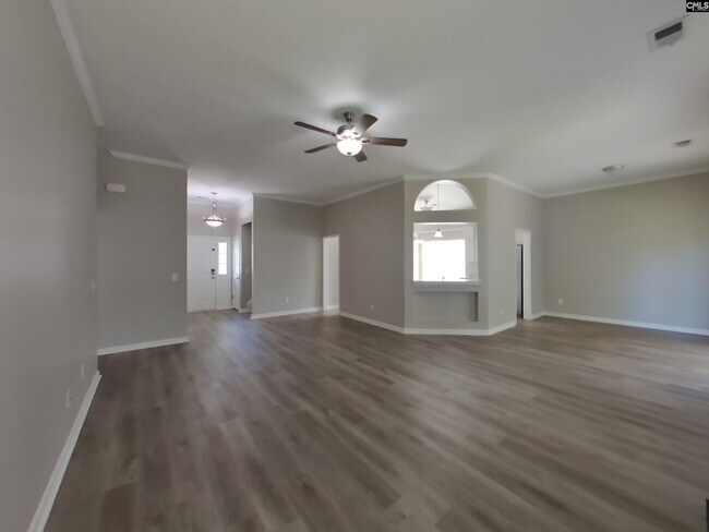 Building Photo - 409 Baneberry Ln