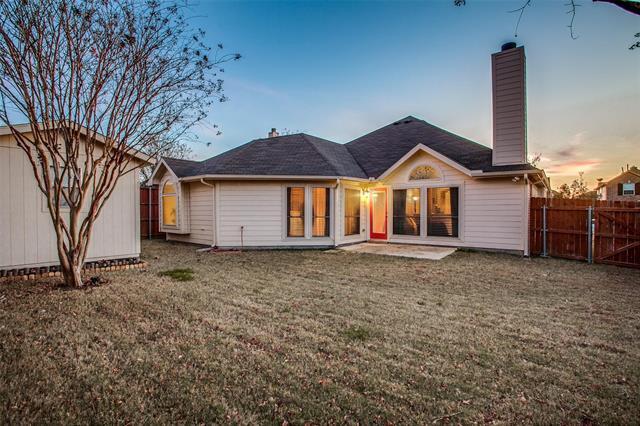 Building Photo - 2318 Sparrow Dr