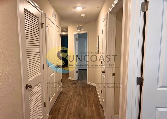 Building Photo - New Quad Community in Jacksonville!