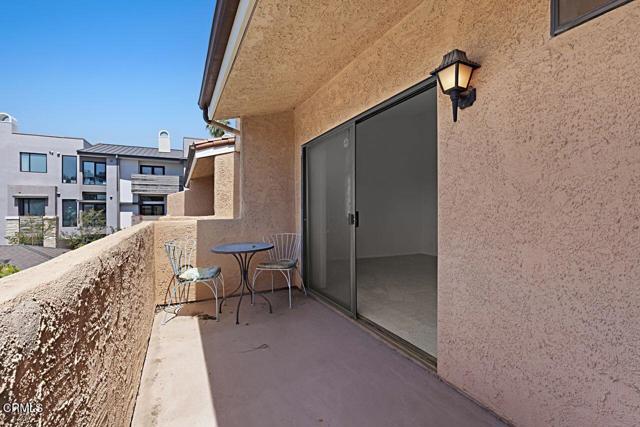 Building Photo - 697 E California Blvd