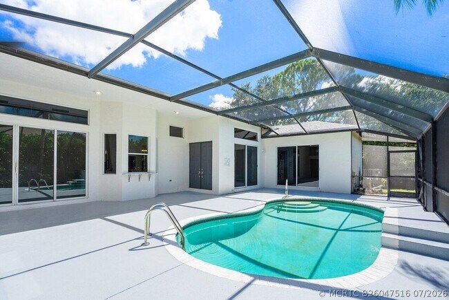 Building Photo - 50 Lake Eden Dr