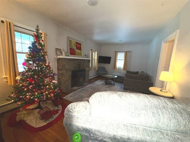 Building Photo - 2293 NY-9G