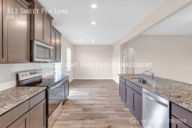 Building Photo - 313 Sweet Pea Ln