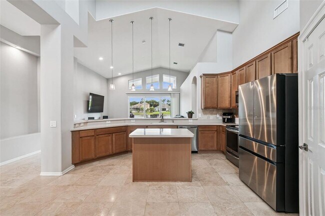 Building Photo - 16106 Rambling Rd