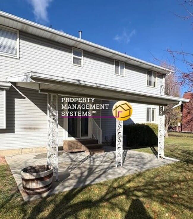 Building Photo - 5 Bedroom Home in Draper!