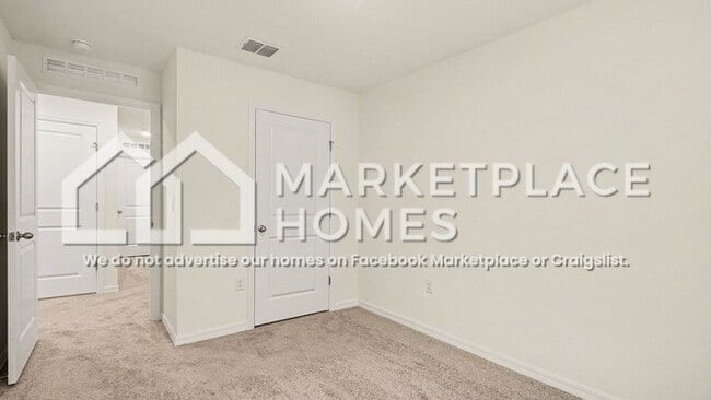 Building Photo - 6648 SW 81st Lp