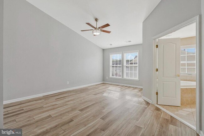 Building Photo - 22050 Dilworth Square