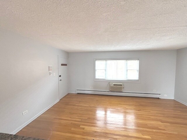 Building Photo - 427 S Euclid Ave