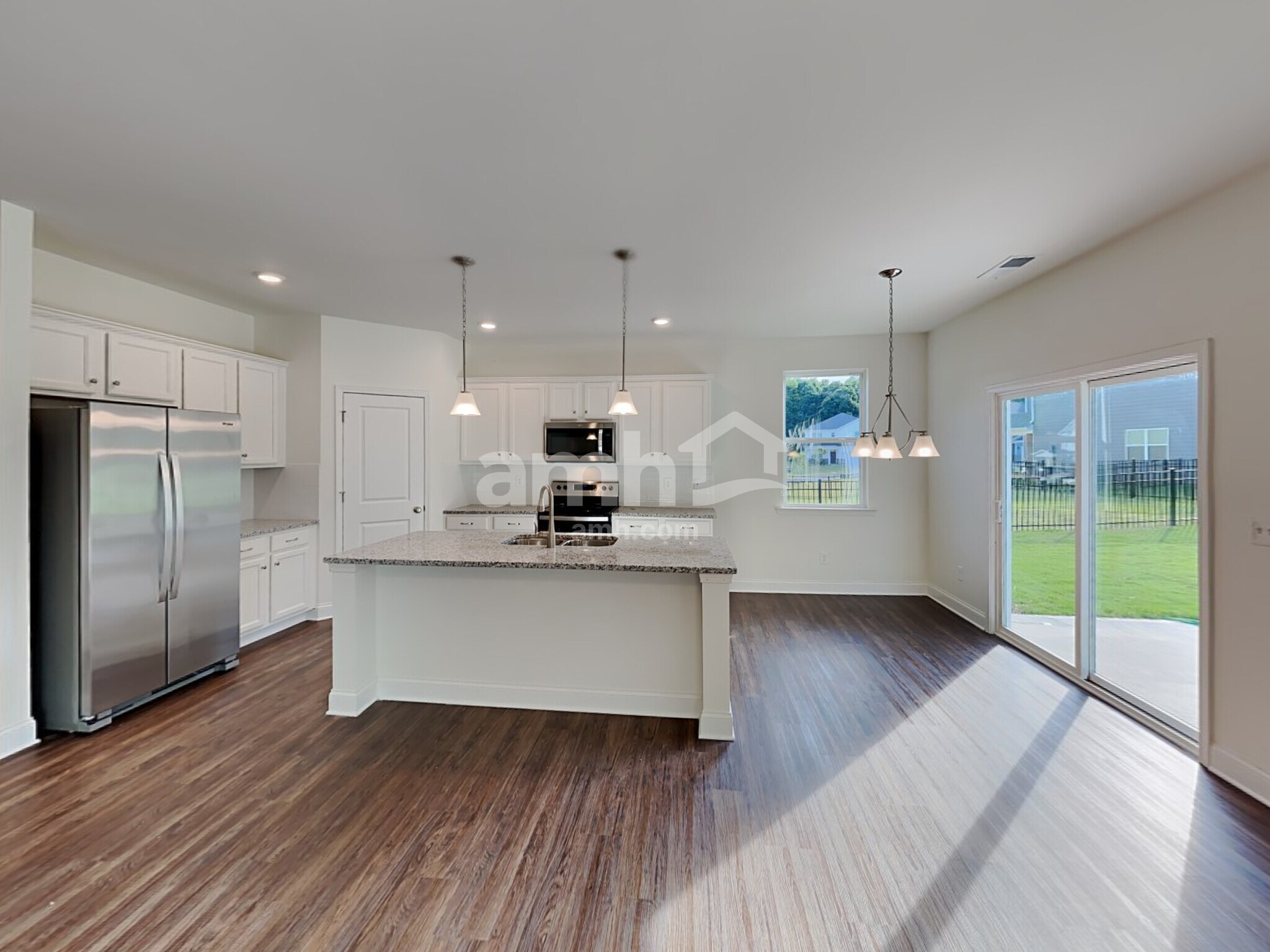 Building Photo - 5070 Hudson Vly Dr