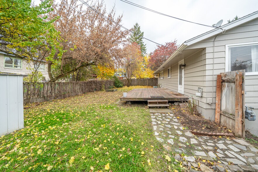 Building Photo - 3512 East Ben Burr Boulevard