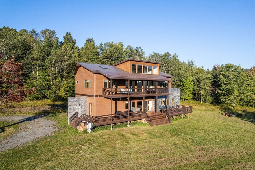 Building Photo - 1162 Sanford Hollow Rd