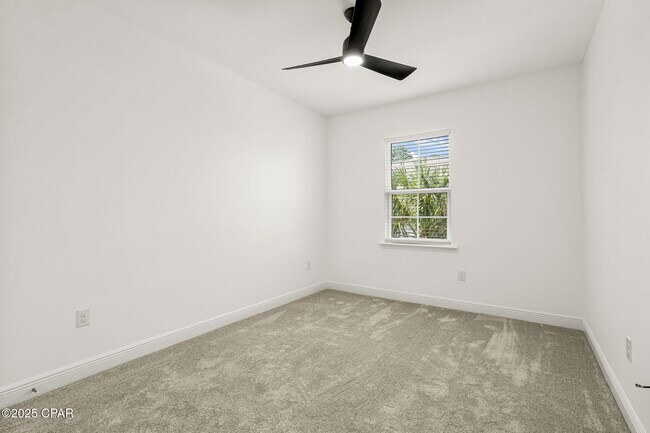 Building Photo - 112 Enchantment Falls Ln