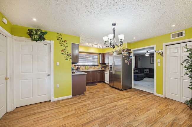 Building Photo - 3714 Ramsey Dr