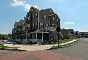 Building Photo - 3894 Ashland Dr