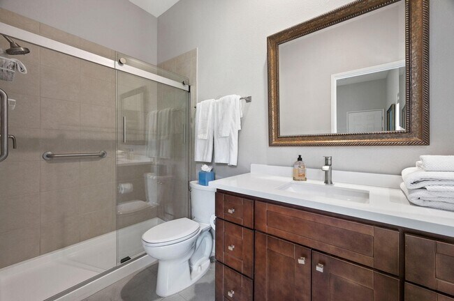 Building Photo - 105 N Kavenish Dr