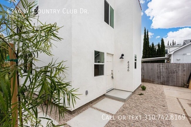 Building Photo - 4346 Country Club Dr