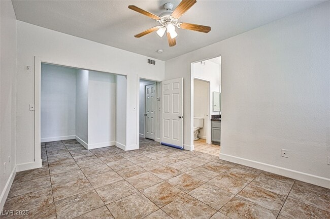 Building Photo - 5155 W Tropicana Ave