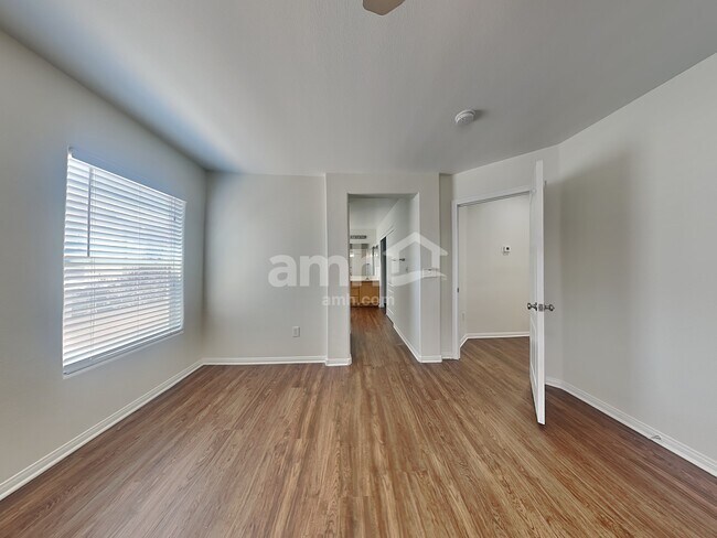 Building Photo - 6033 Cragged Draw St