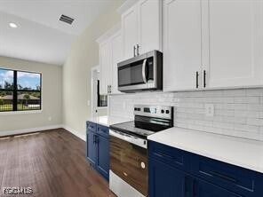 Building Photo - 2315 NW 43rd Ave