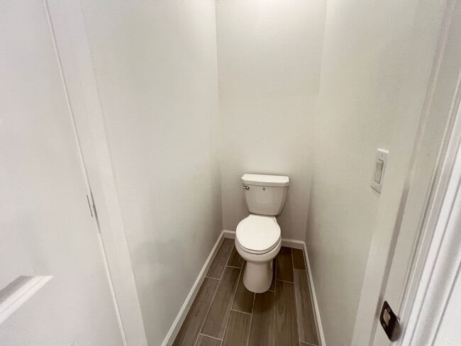 Building Photo - AWESOME 4BD/3BA Home in Ocala!!! Washer and Dryer INCLUDED!