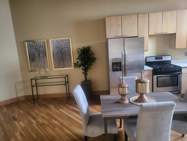 Leland Loft - Hendrie Lofts